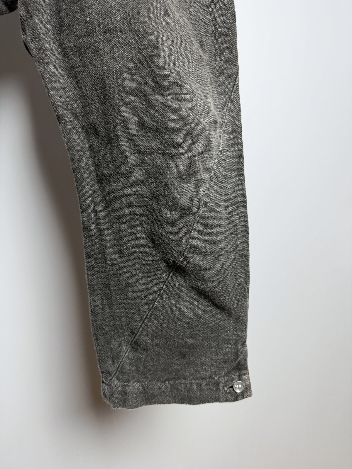 Spiral seam into the hem