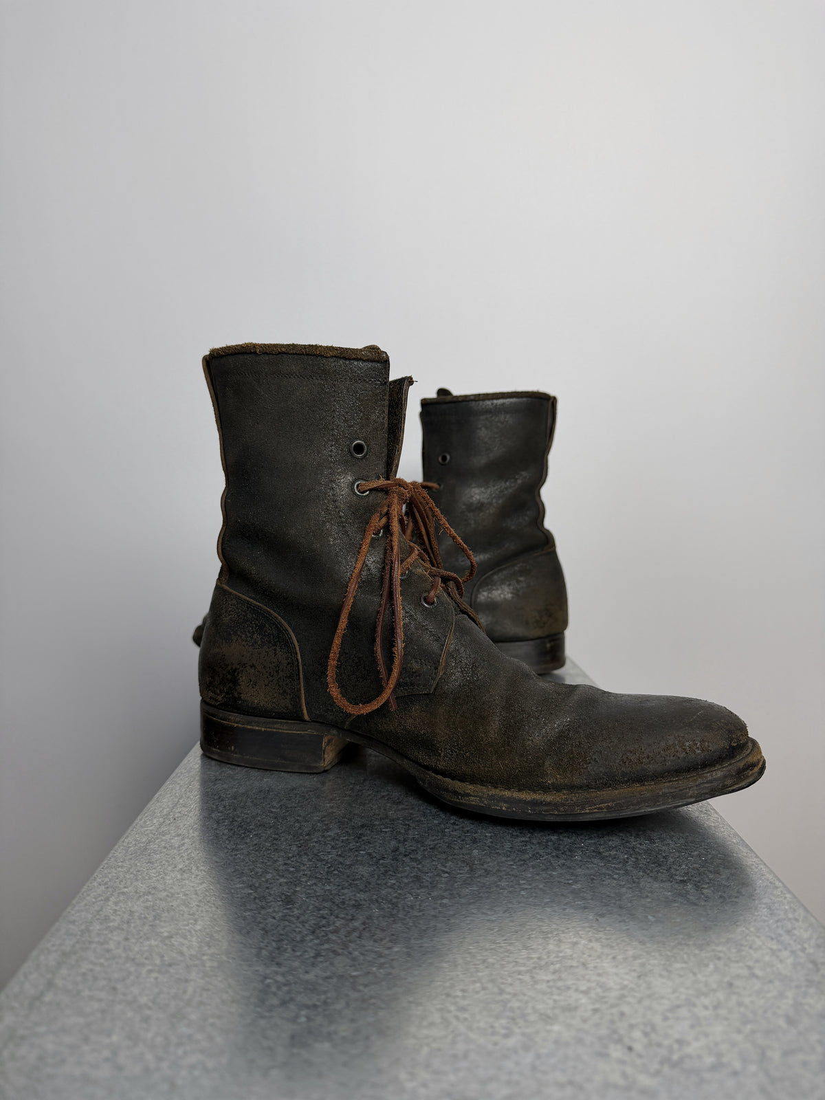 Carpe Diem S23M Distressed Horse Leather Lace-Up Boots