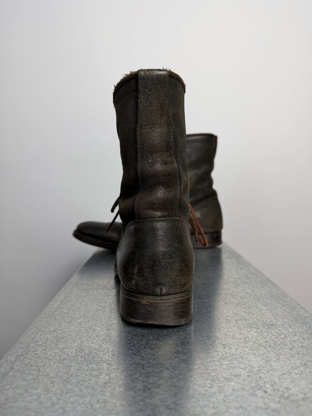 Carpe Diem S23M Distressed Horse Leather Lace-Up Boots