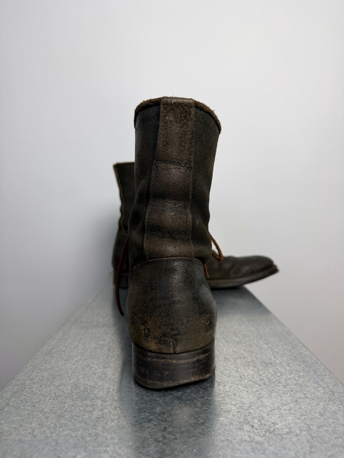 Carpe Diem S23M Distressed Horse Leather Lace-Up Boots