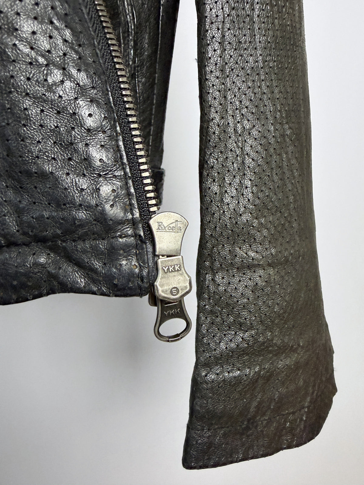 Excella and YKK sliders at the hem