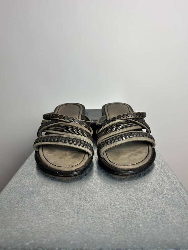 alfredoBANNISTER Grey Studded Leather Sandals