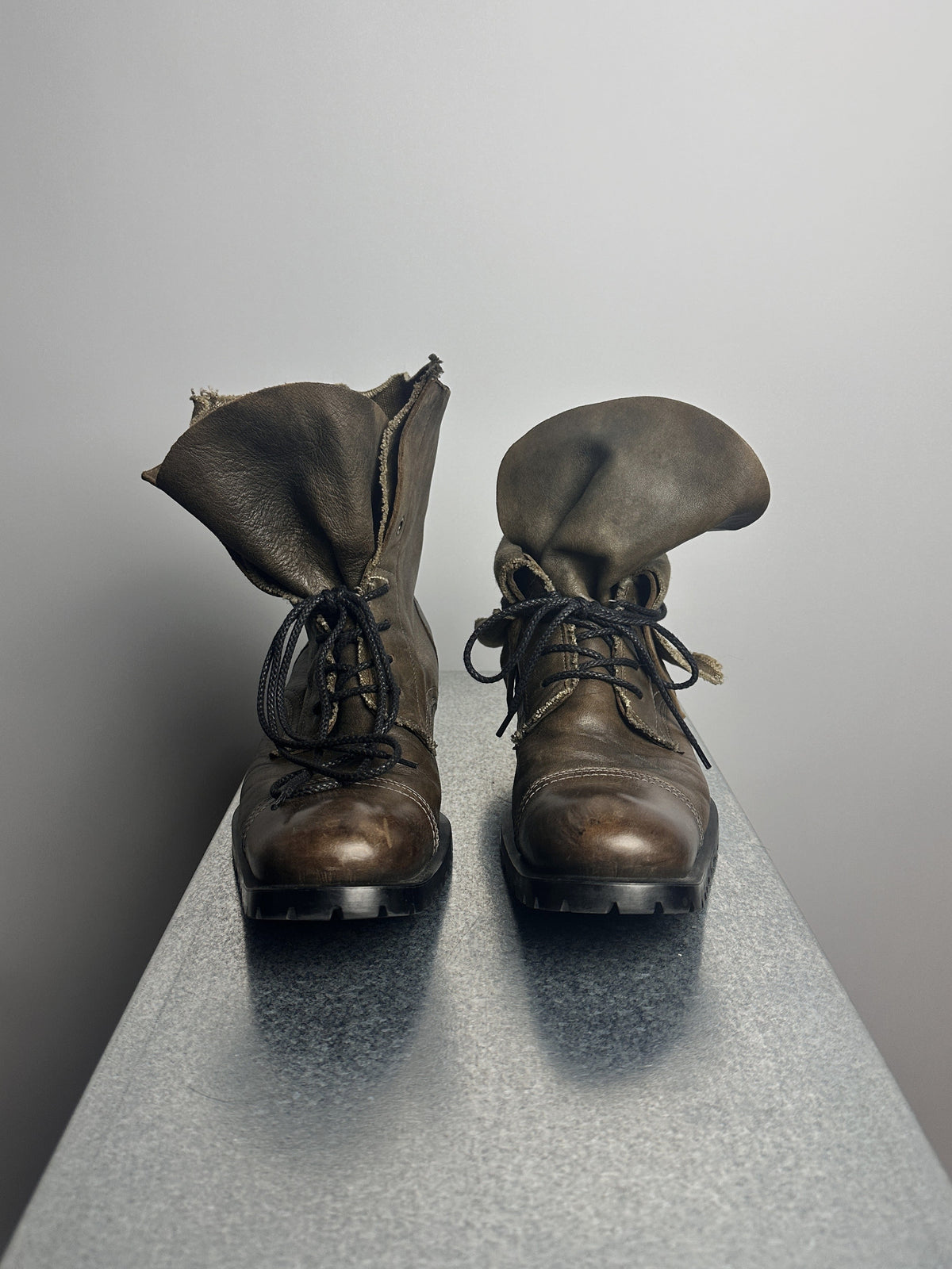 alfredoBANNISTER double layered combat boots, front