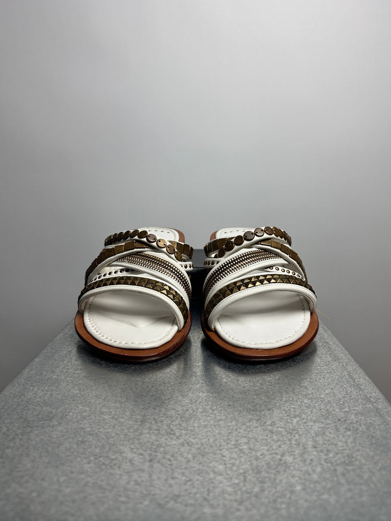 alfredoBANNISTER White Studded Leather Sandals
