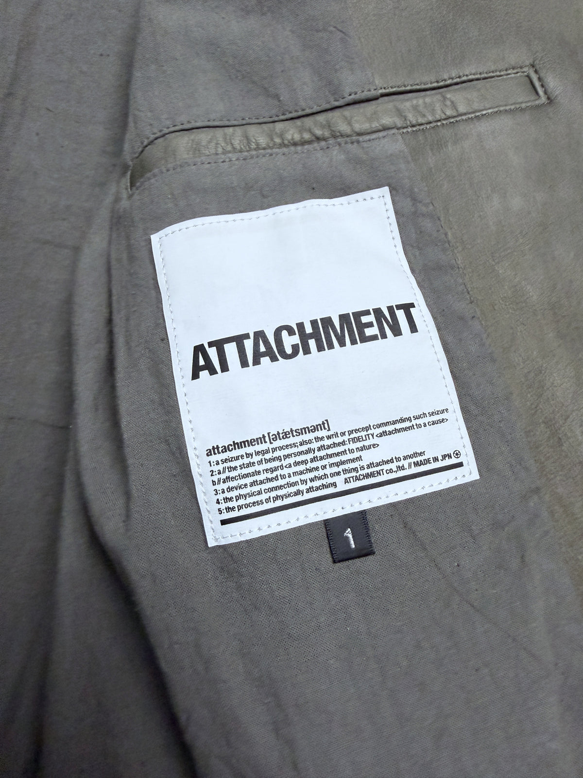 ATTACHMENT dictionary label, size 1