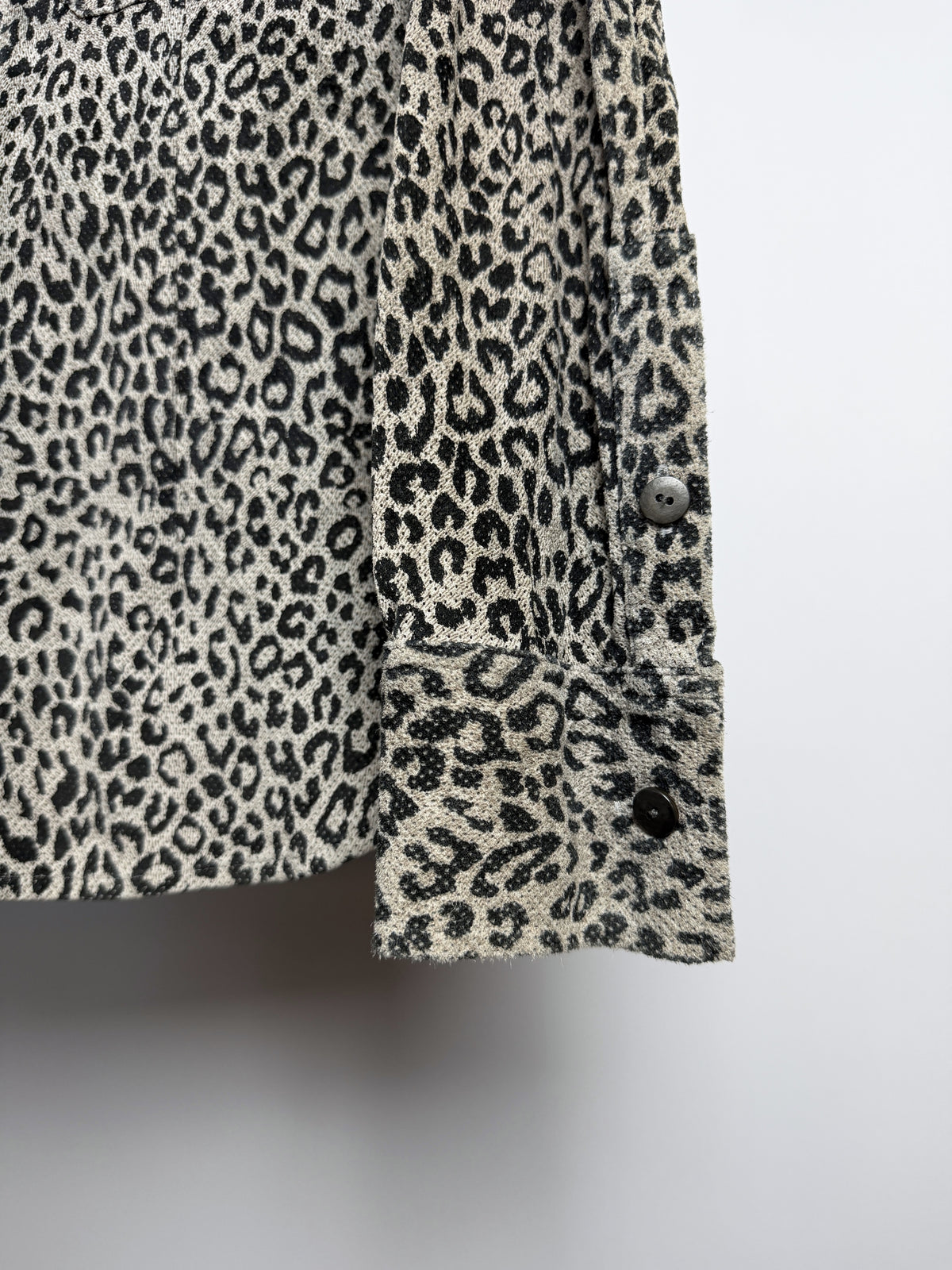 Chest pocket and collar