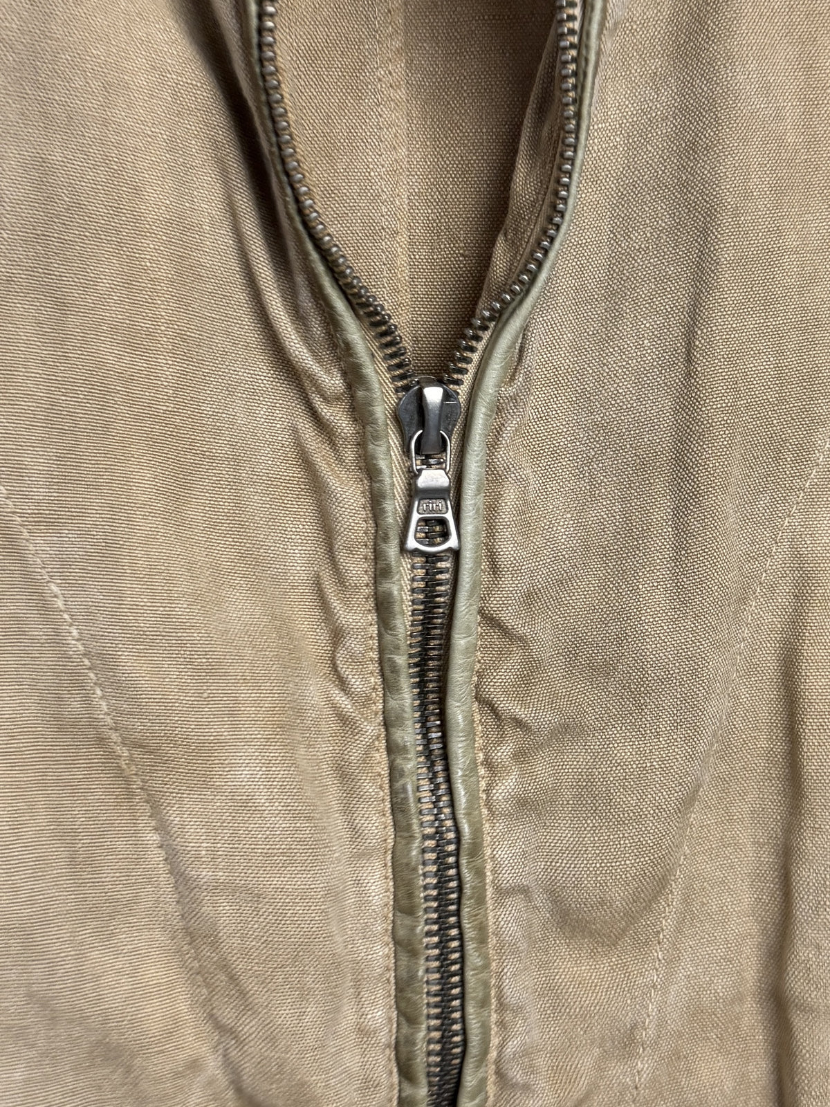 Band collar and snap tab