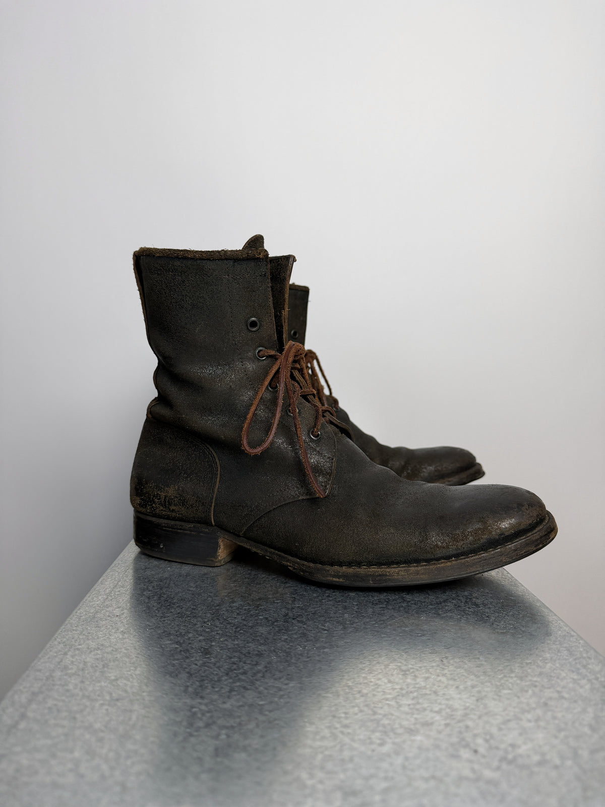 Carpe Diem S23M Distressed Horse Leather Lace-Up Boots