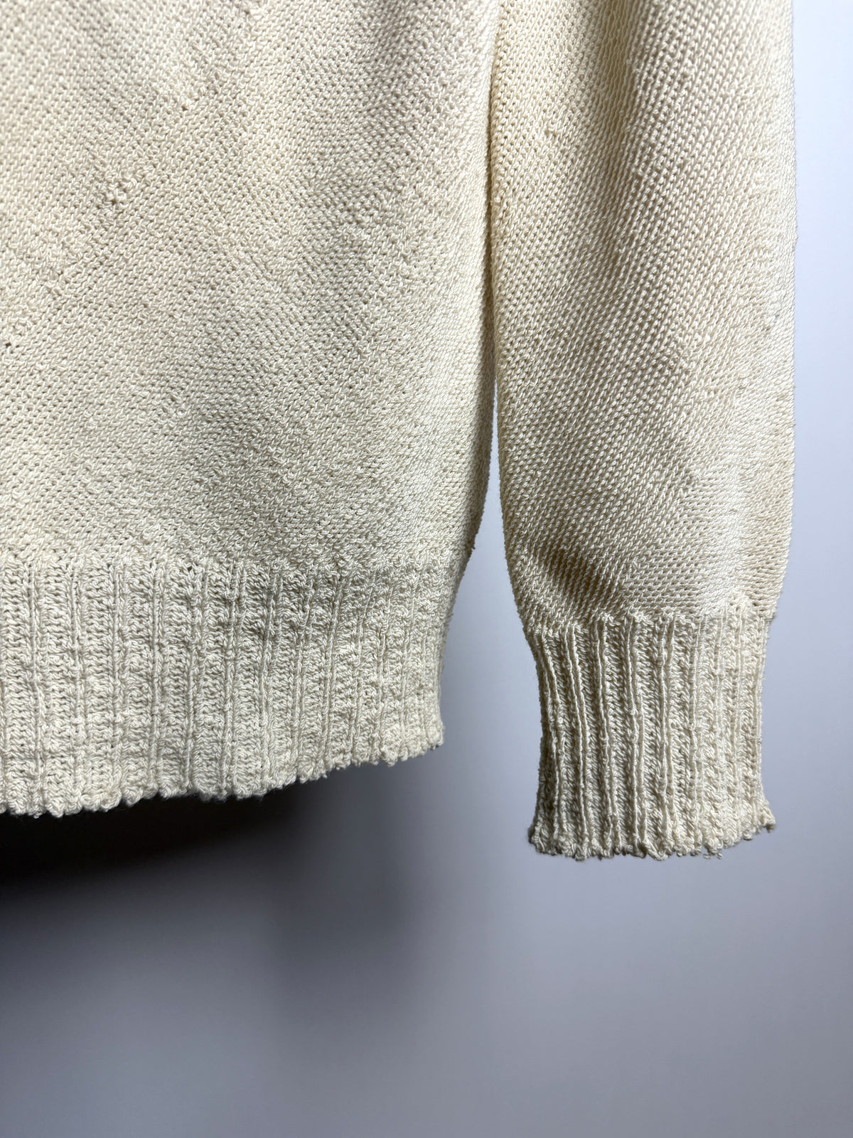 Ribbed hem and cuff