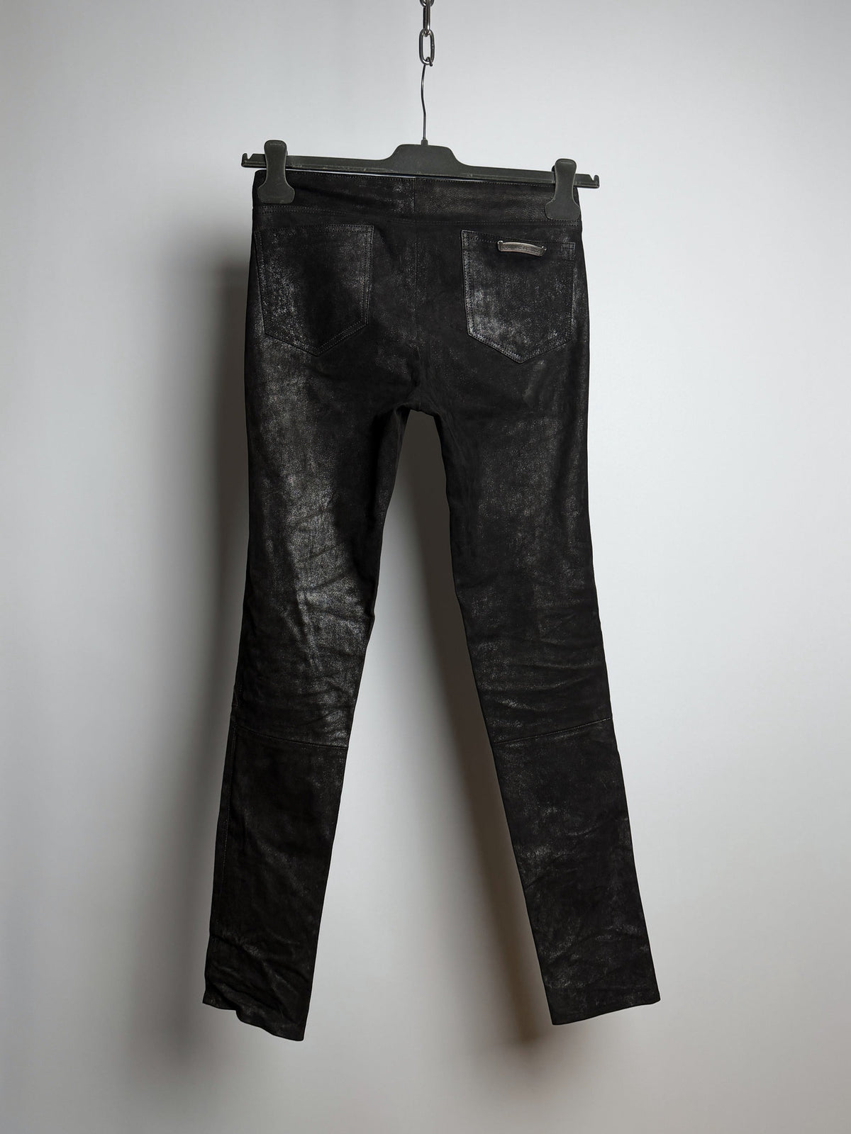 Back, five-pocket with nameplate