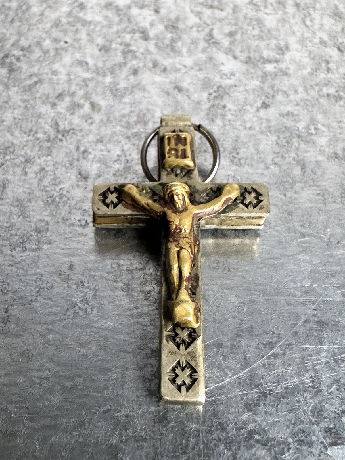 Napator Brigade x Isamu Katayama BACKLASH rosary crucifix pendant, front