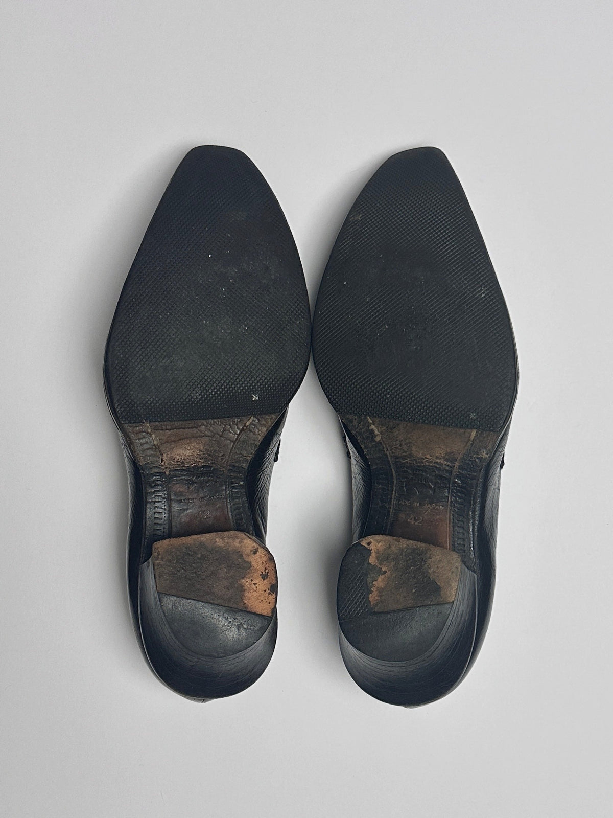 Outsole wear, pair