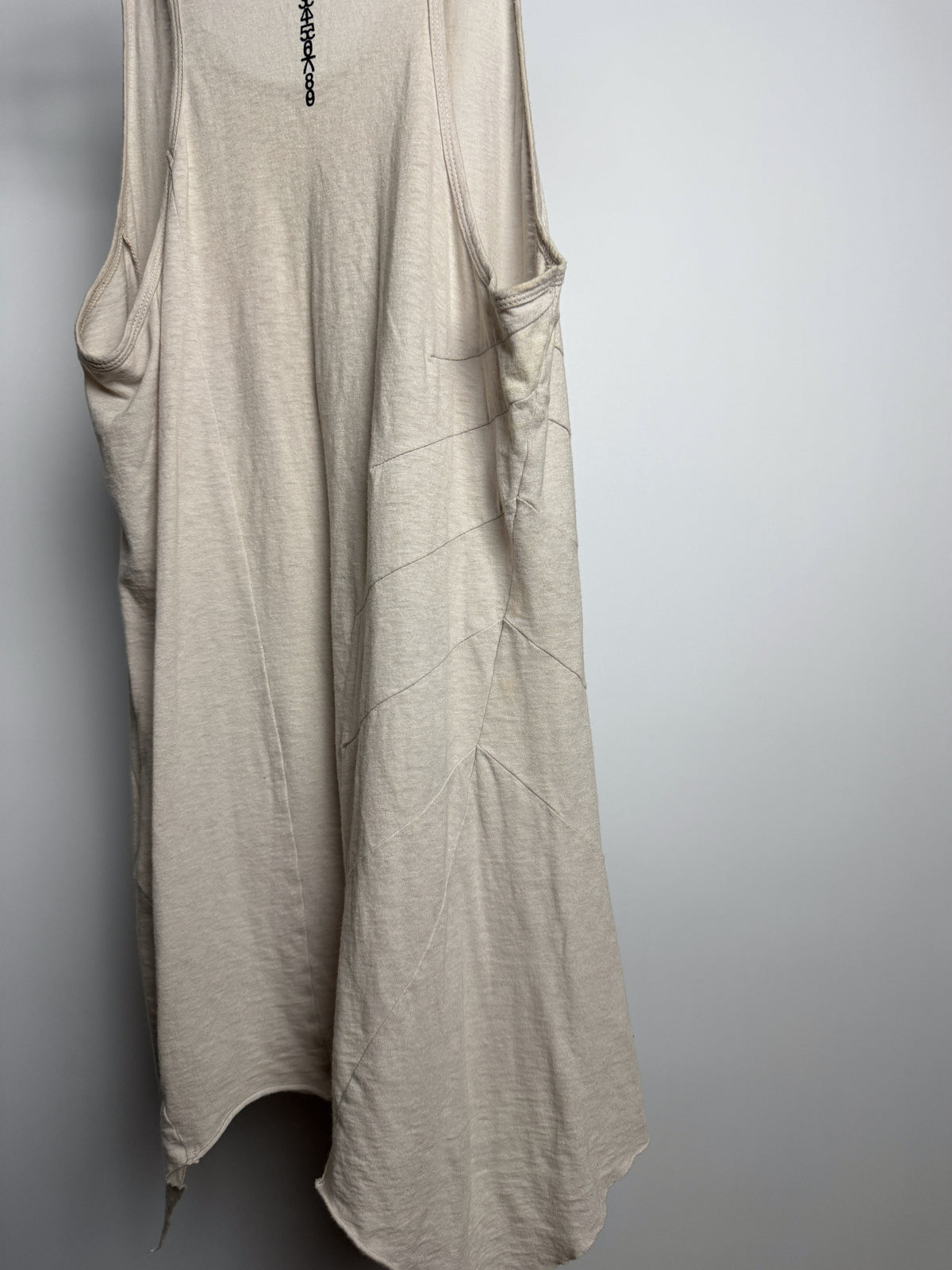 if six was nine BONE-2 tank, chevron side seaming
