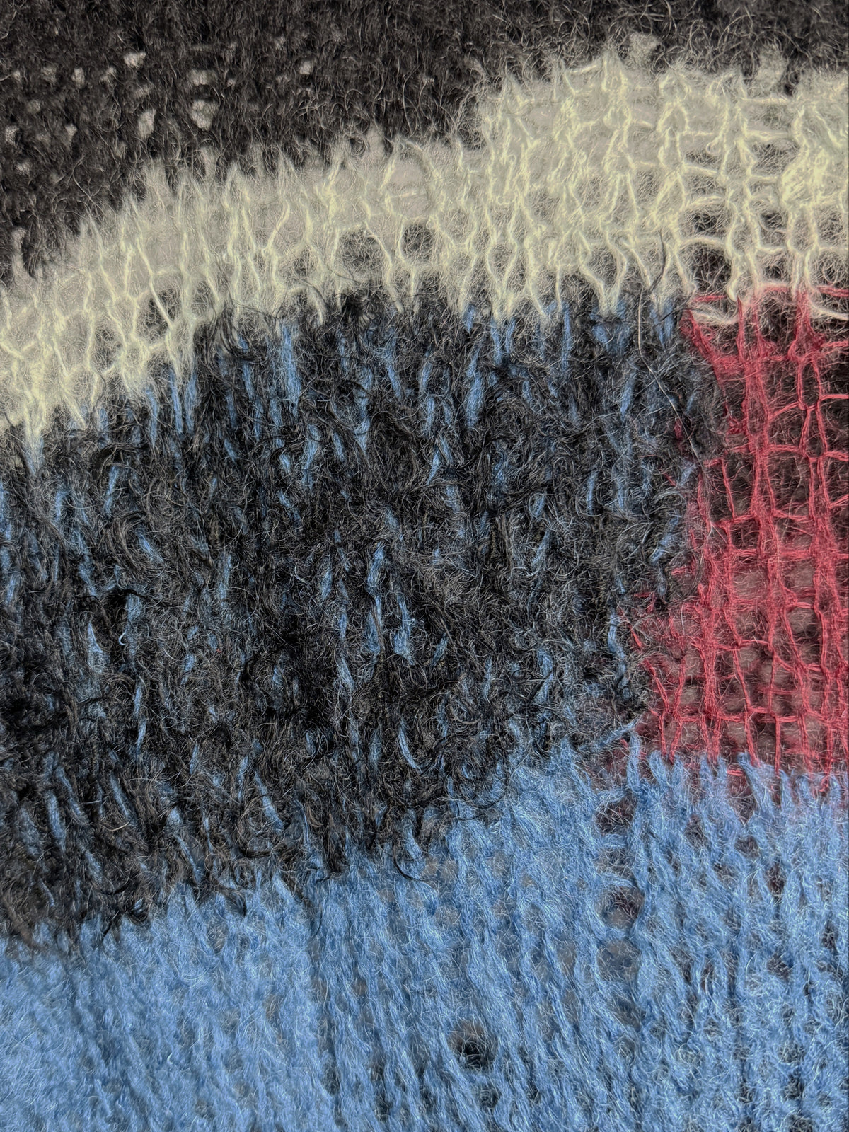 Open lattice through the blue and black blocks