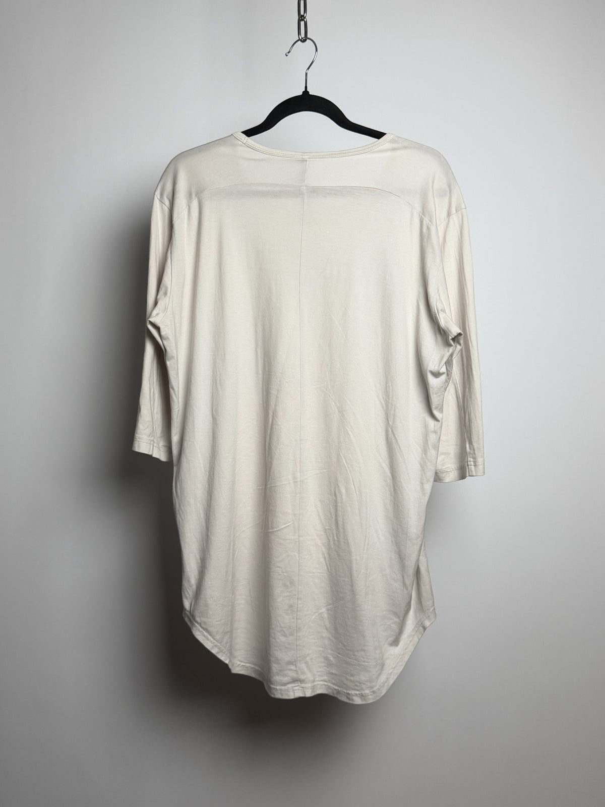 Kazuyuki Kumagai ATTACHMENT three-quarter sleeve tee, back