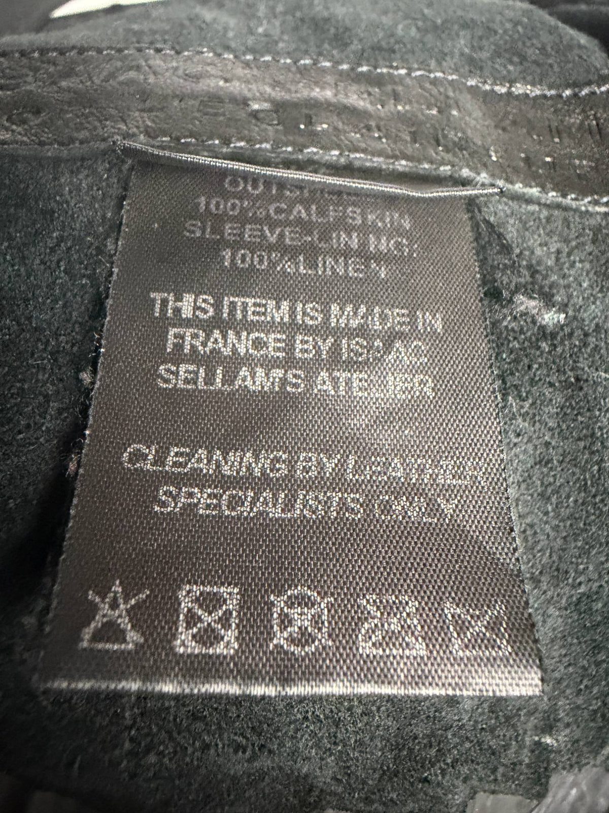 Isaac Sellam for L'Éclaireur composition label, calfskin with linen sleeve lining
