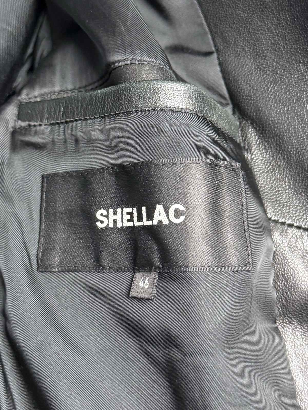 Side pocket and sleeve